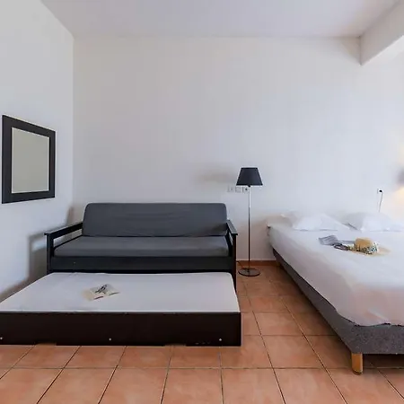 Cerise Sud 3* Carcassonne