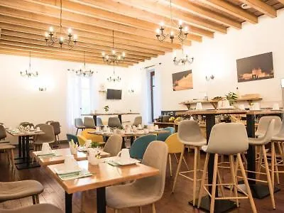 Hotel Cerise Sud