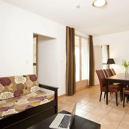 Cerise Sud Отель Каркассон