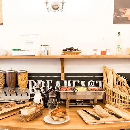 Отель Cerise Sud Каркассон