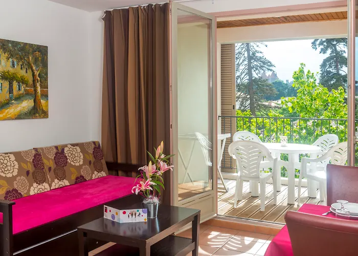 Cerise Sud Szálloda 3*