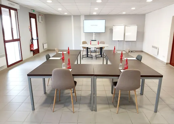 Cerise Sud 3* Carcassonne